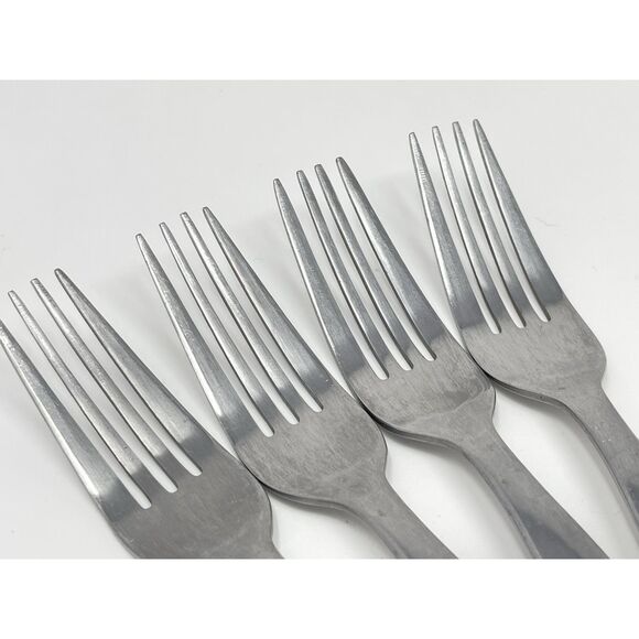 ONEIDA TERESA Stainless Steel Satin Dinner Forks 8.25” Set Of 4 Discontinued - Picture 3 of 5